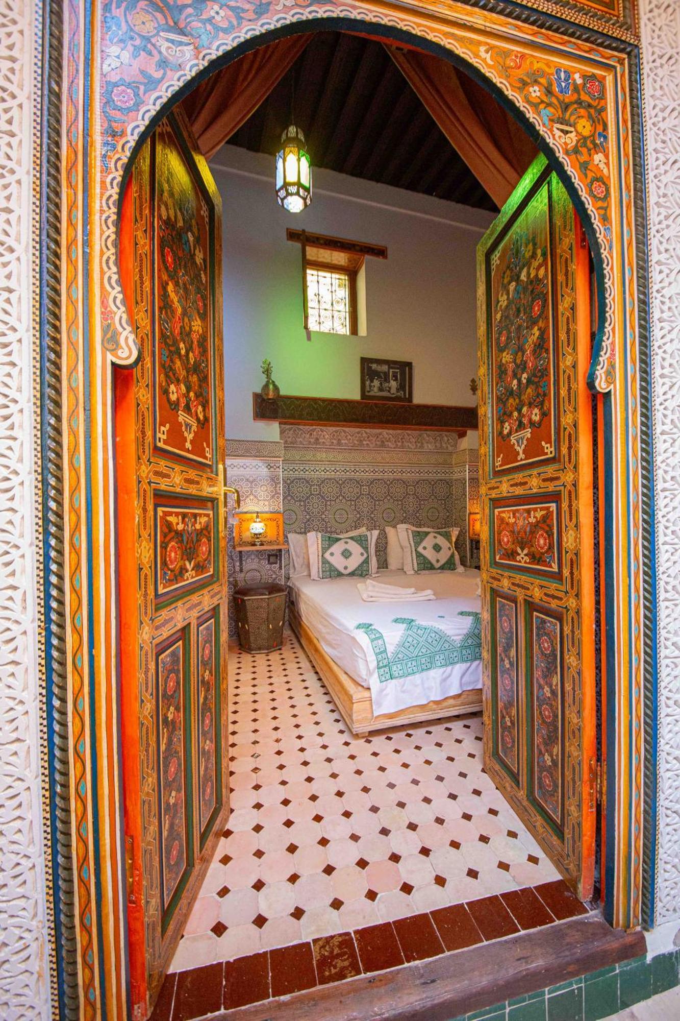 Riad Le Petit Patrimoine De Фес Екстериор снимка