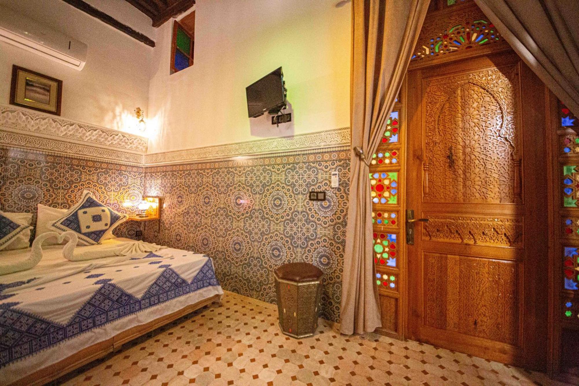 Riad Le Petit Patrimoine De Фес Екстериор снимка