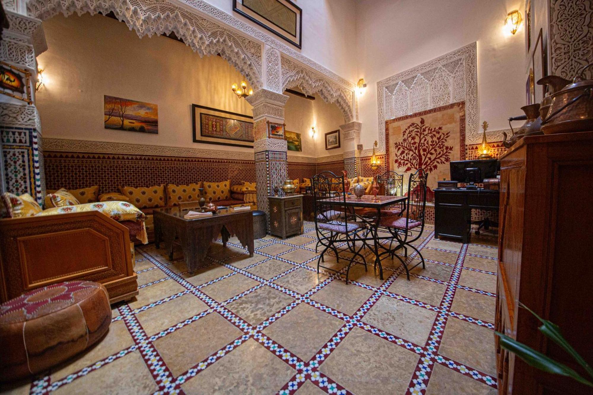 Riad Le Petit Patrimoine De Фес Екстериор снимка